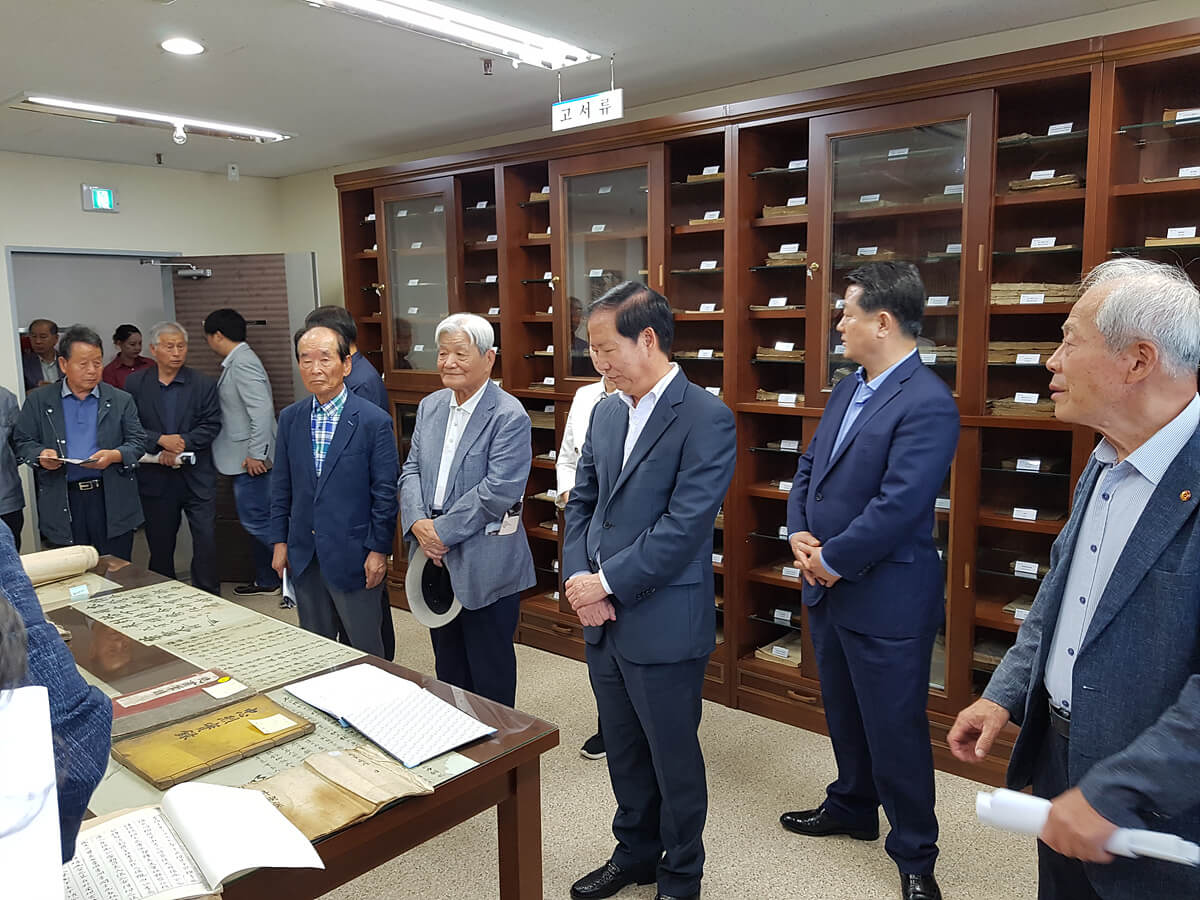 첨부파일