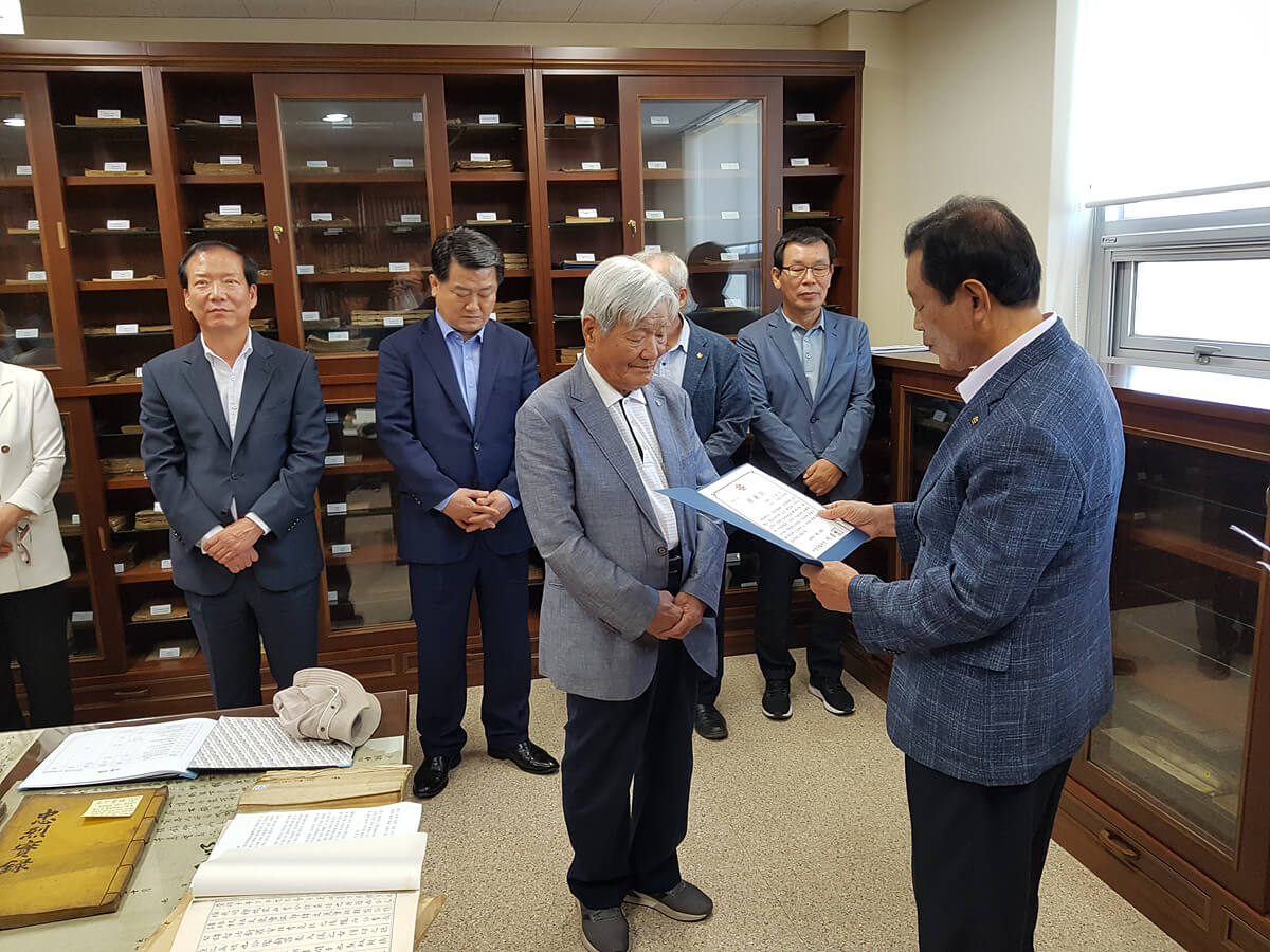 첨부파일