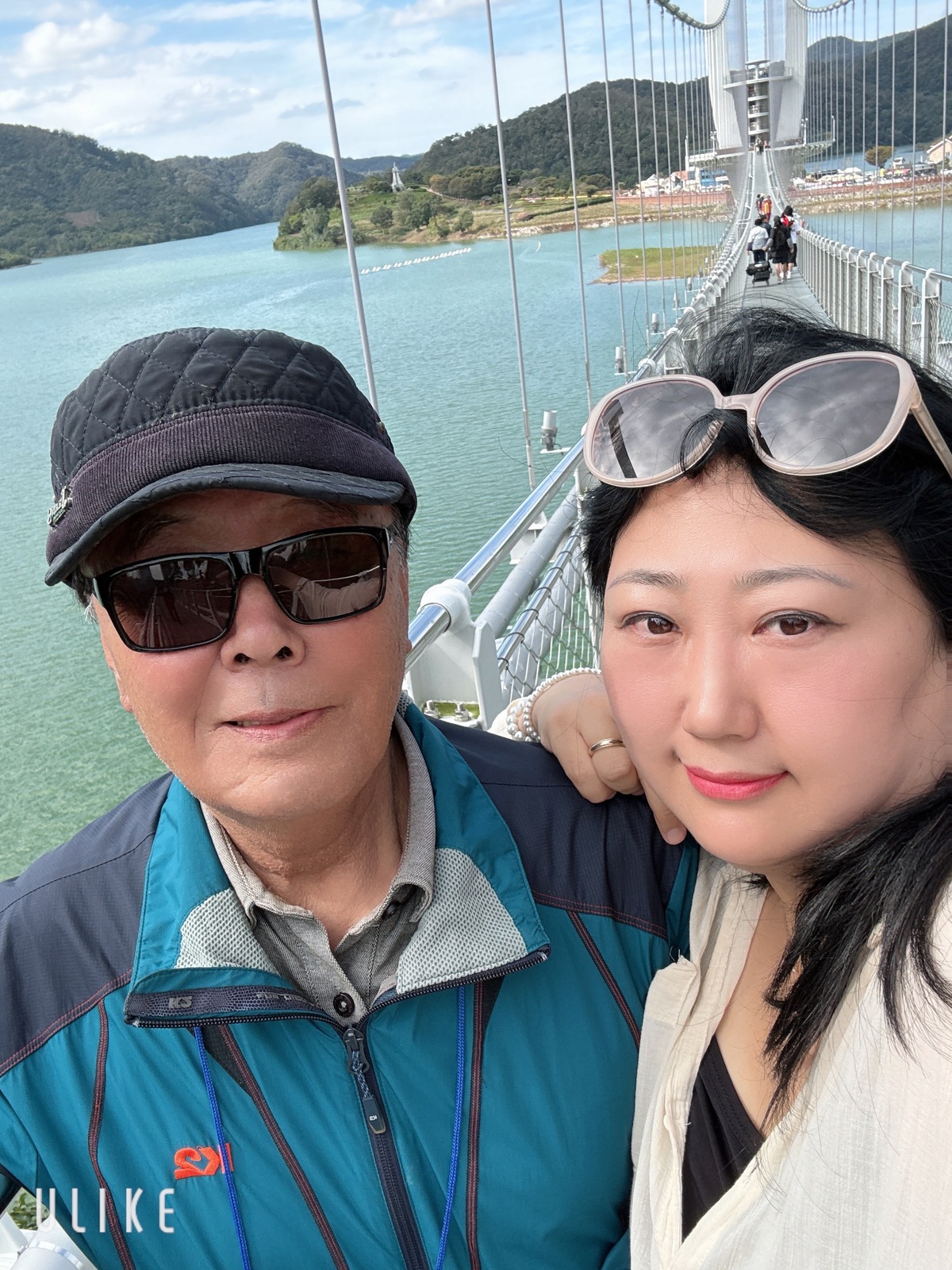 첨부파일