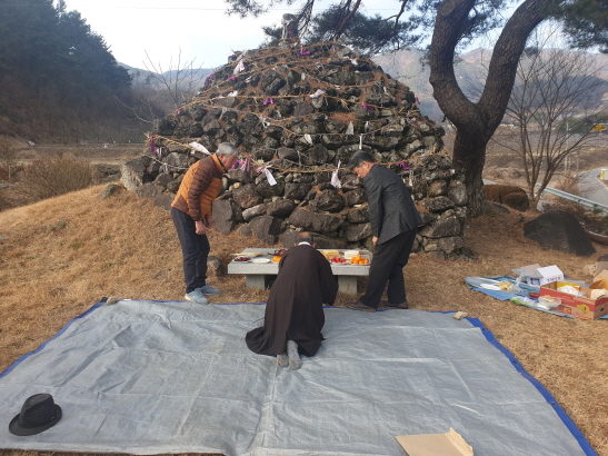 첨부파일