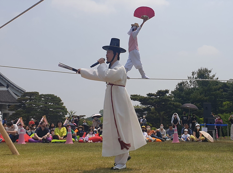 첨부파일