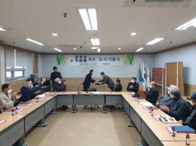첨부이미지