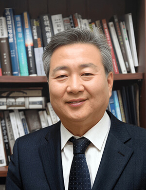 안철우 원장